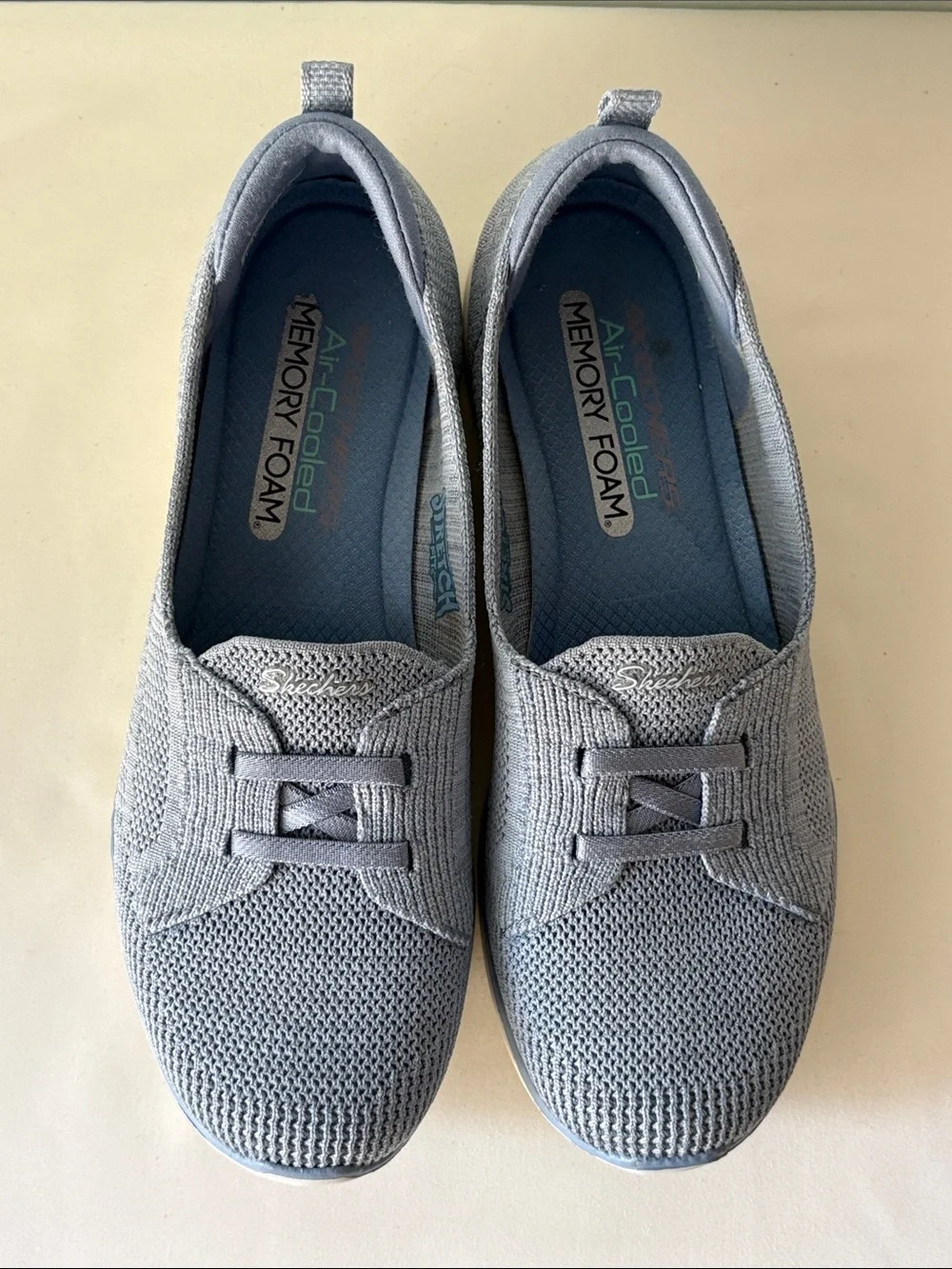 Skechers pair slip